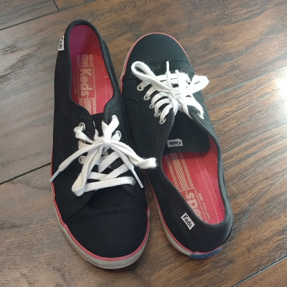 Black Keds